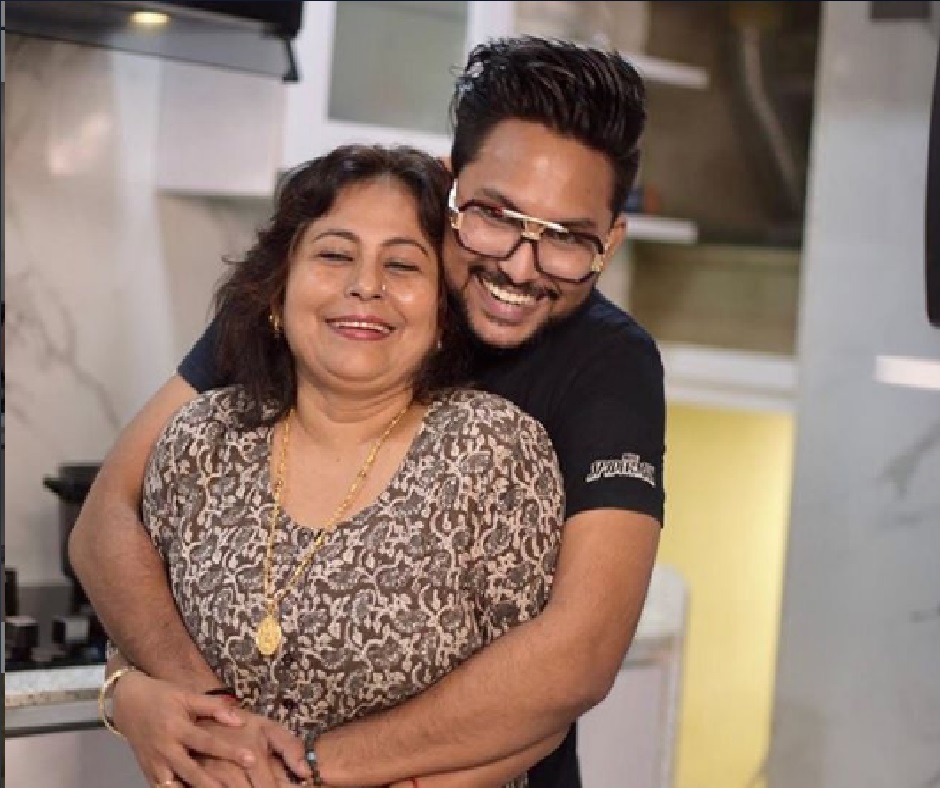 bigg-boss-14-kumar-sanus-son-jaan-kumar-reveals-his-parents-separated-when-his-mother-was-6month-pregnant